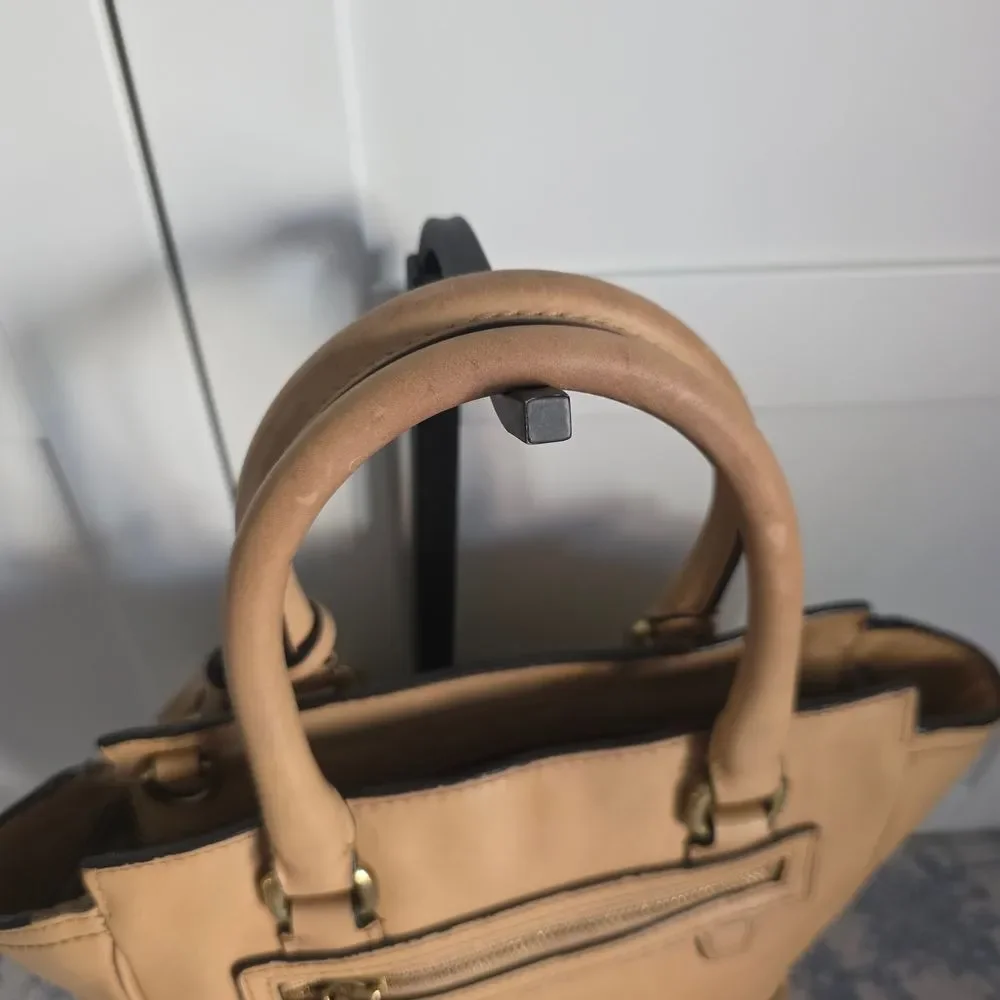 Coach Legacy Candace Carryall Small